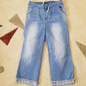 Girl's cropped jeans